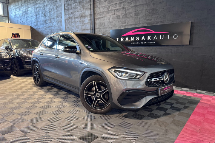 MERCEDES GLA