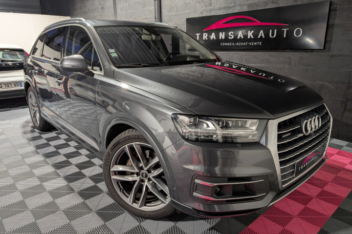 AUDI Q7